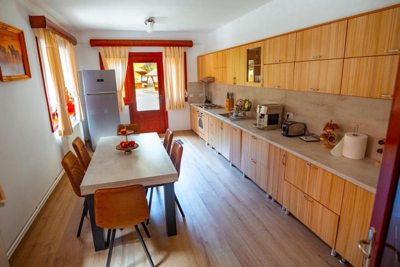 Casa Cheile Dambovicioarei - Cabana 2 Dîmbovicioara Esterno foto
