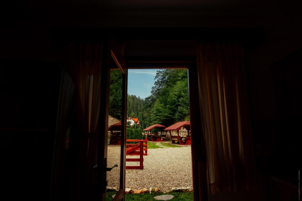 Casa Cheile Dambovicioarei - Cabana 2 Dîmbovicioara Esterno foto